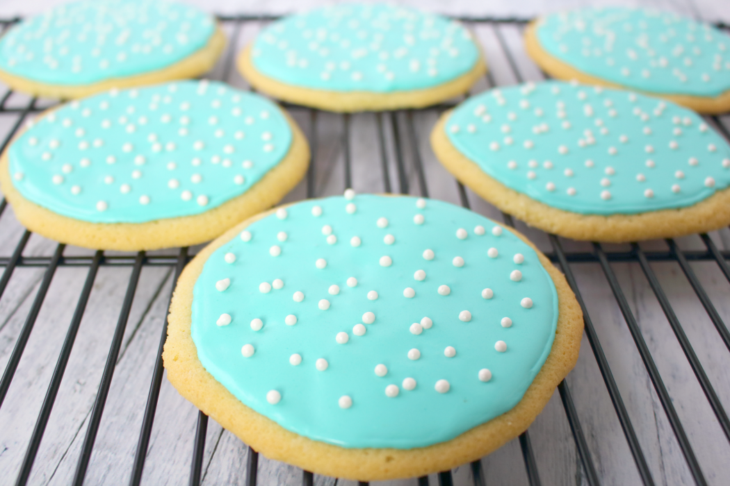 5 Easy Solutions for Fixing Your Frosting