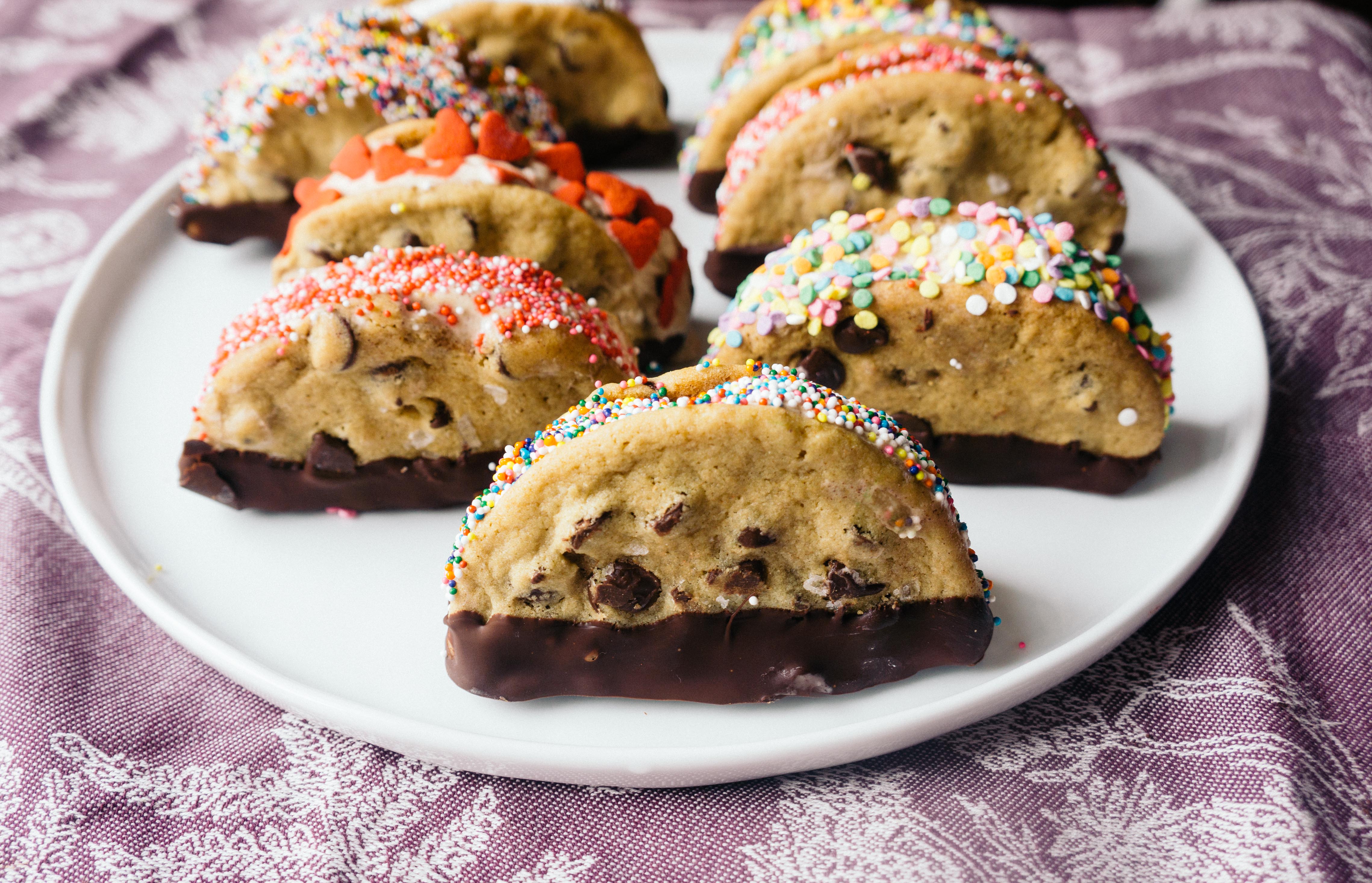 Easiest-Ever Choco Tacos