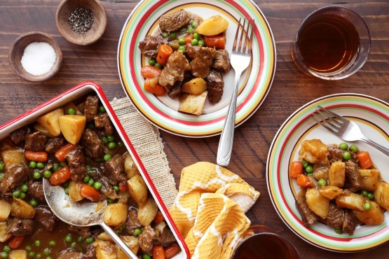 Comforting Soups, Stews & Chilis