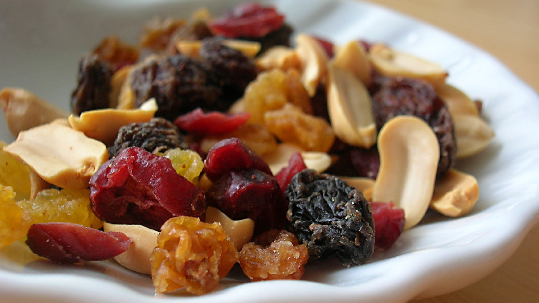 20 Low-Carb Snack Recipes
